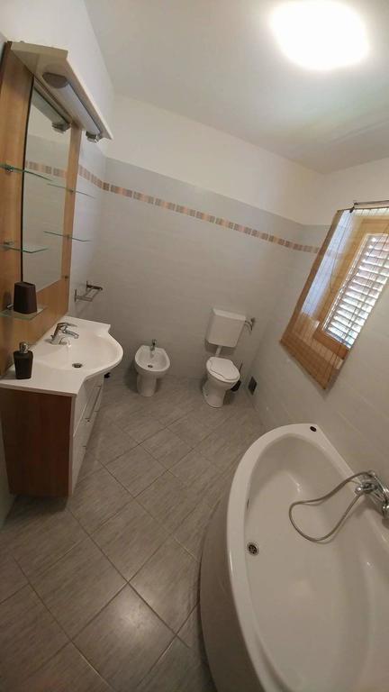 Apartment Kortina Buzet Zewnętrze zdjęcie