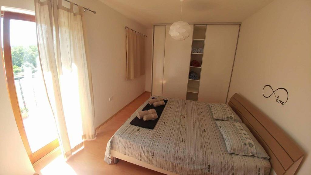 Apartment Kortina Buzet Zewnętrze zdjęcie